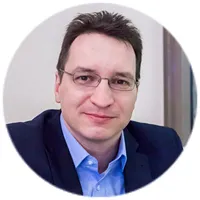 Олег Замулин